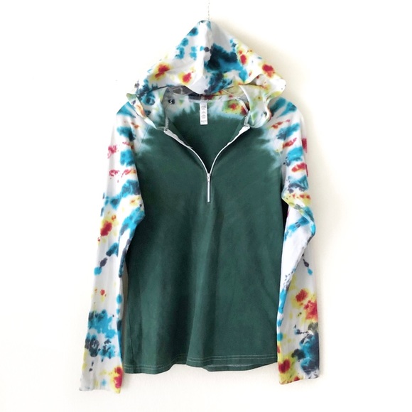Tops - TIE-DYE lightweight half zip hoodie henley top